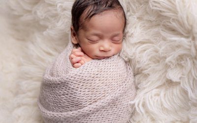 A Helpful Guide How To Photograph Your Newborn At Home